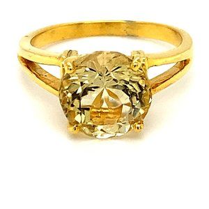Scapolite 3.83ct Solid 18K Yellow Gold Ring